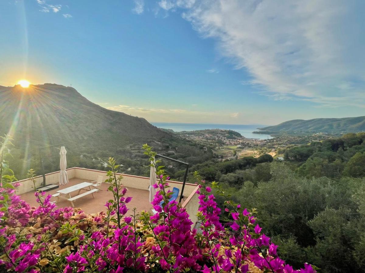 Aria Di Collina - Isola D'Elba Apartamento Porto Azzurro Exterior foto